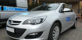 Policjanci bez oznaczeń
