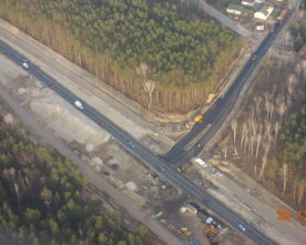 Wykonawca kończy układanie tymczasowej nawierzchni na ul. Czwartaków