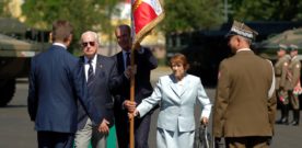 Sztandar dla Akademii Sztuki Wojennej